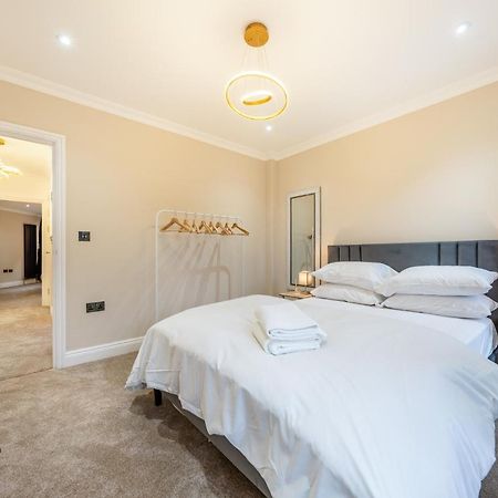 Brand New London Luxury House - Sleeps 8 Londres Exterior foto