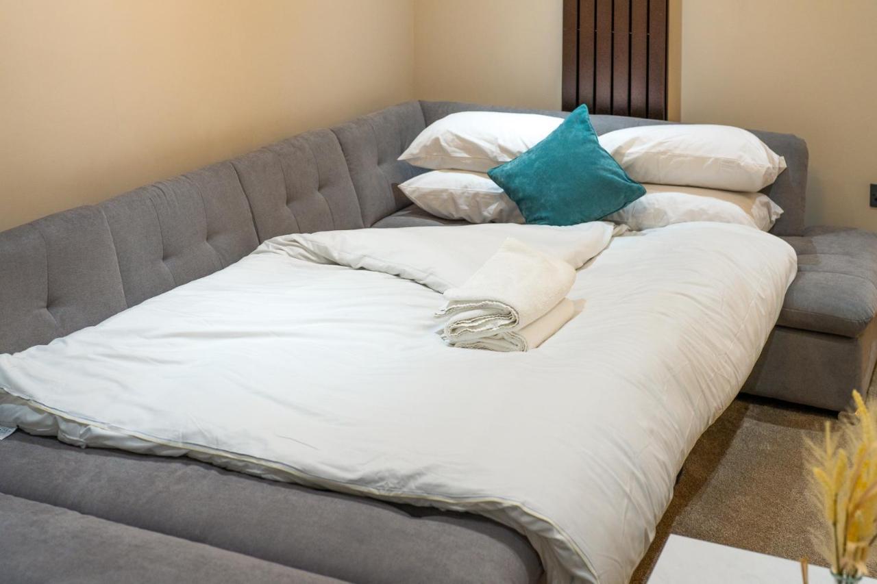 Brand New London Luxury House - Sleeps 8 Londres Exterior foto