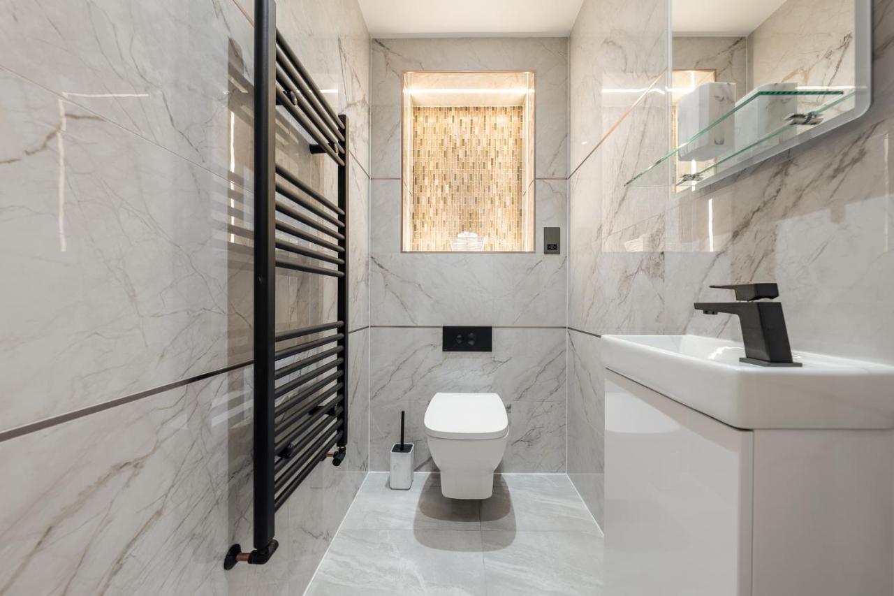 Brand New London Luxury House - Sleeps 8 Londres Exterior foto